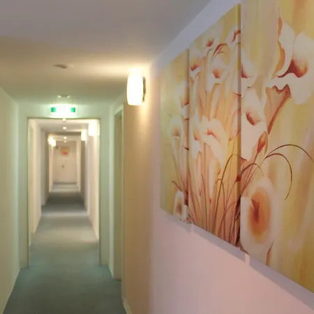 Kaiser 3* Berlijn