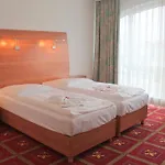 Kaiser Hotel