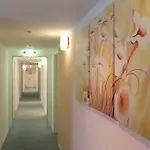 Kaiser 3* Berlin