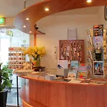 Kaiser Hotel 3*