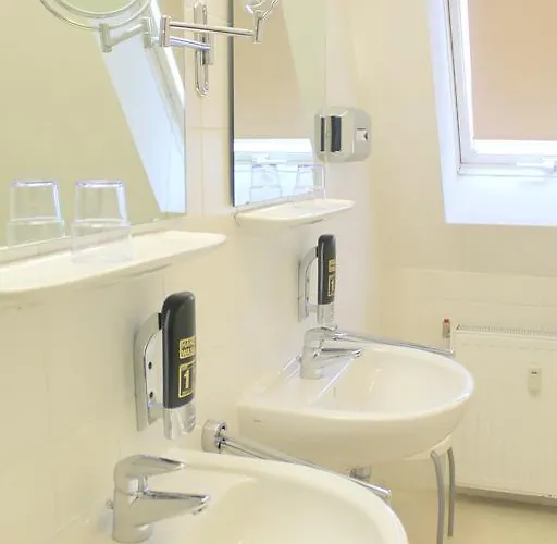 Ξενοδοχείο Kaiser 3*